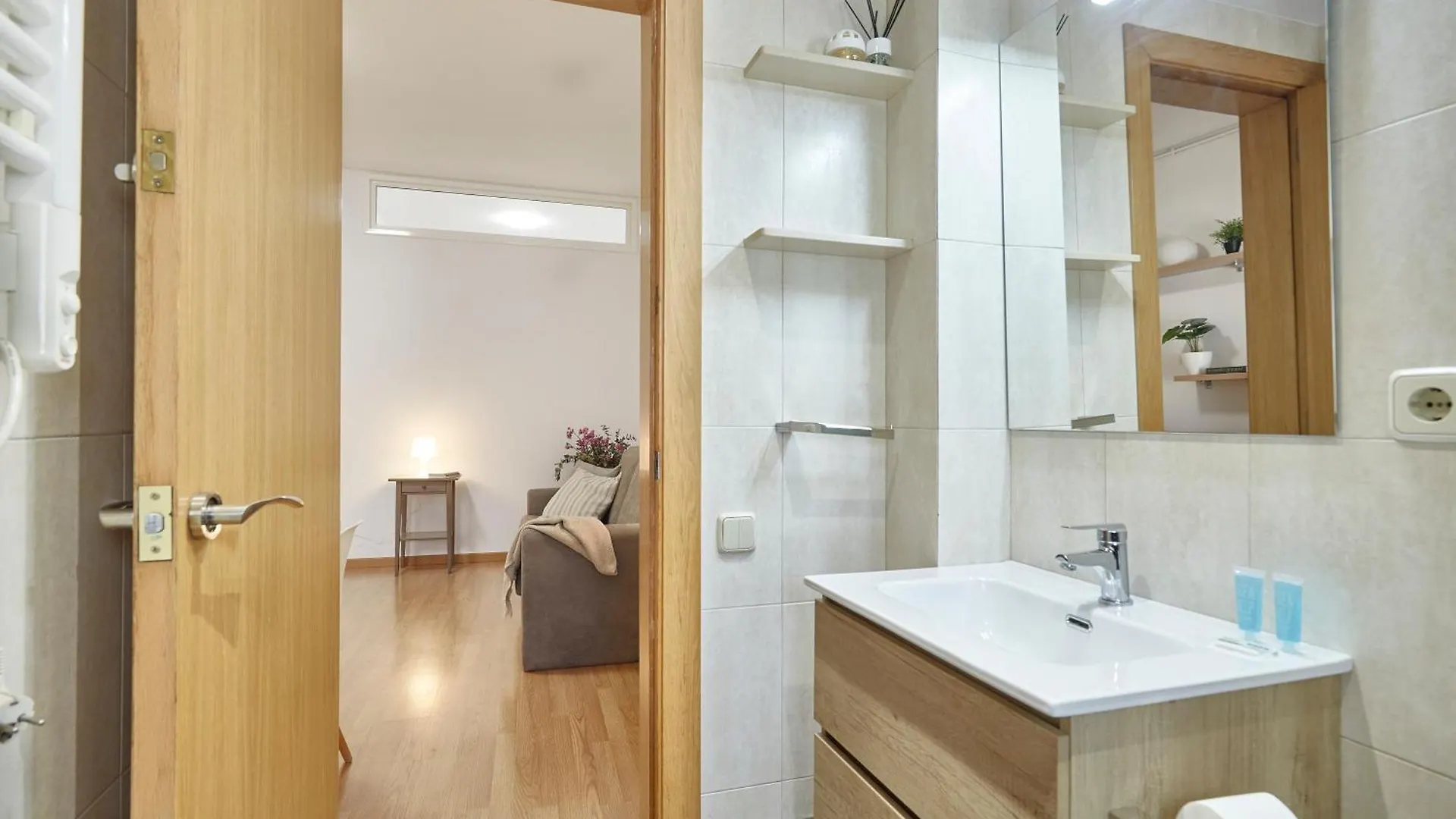 Апартаменты Bbarcelona Sagrada Familia Terrace Flat Испания